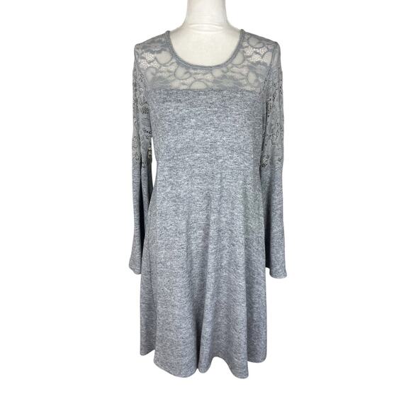 Torrid Grey Bell Sleeve Lace Inset Woven Skater Mini Dress Plus Size 1X - Picture 4 of 9